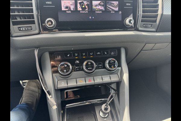 Škoda Kodiaq 1.5 TSI Sportline Business / Trekhaak / Camera / 20'' / Keyless / Navigatie / Matrix LED / DAB / Stoelverwarming / Cruise Control