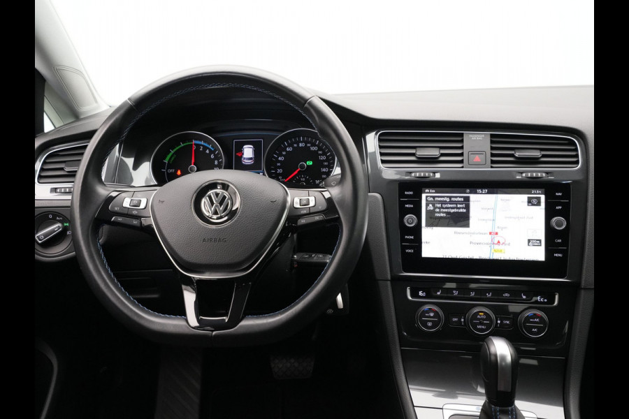 Volkswagen e-Golf E-DITION Acc Pdc Stoelverwarming Navigatie Carplay 127