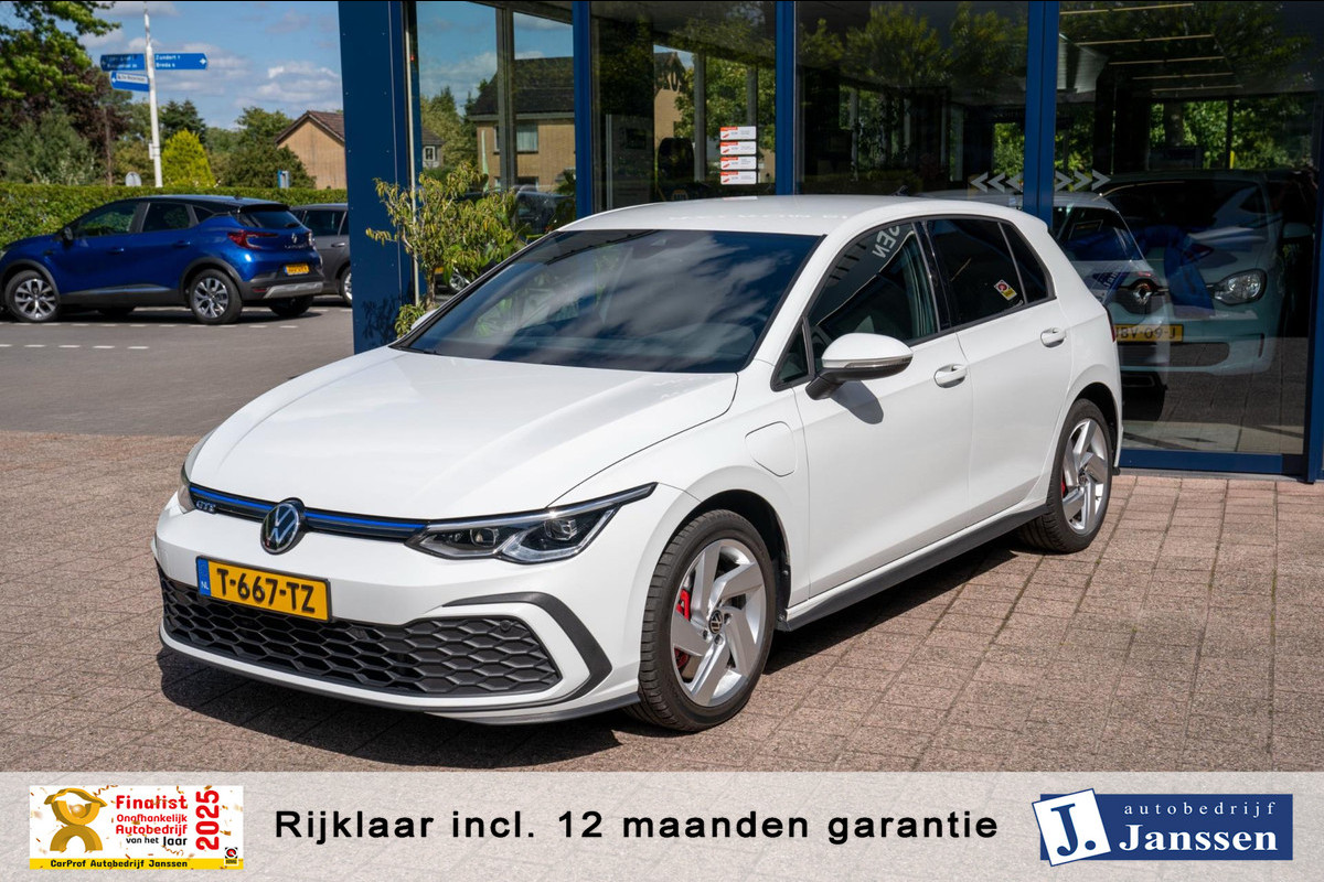 Volkswagen Golf 1.4 eHybrid GTE | Prijs rijklaar incl. 12 mnd garantie |Navi Rode remklauwen Carplay Ledverlichting Volkswagen Golf 1.4 eHybrid GTE | Prijs rijklaar incl. 12 mnd garantie |Navi Rode remklauwen Carplay Ledverlichting