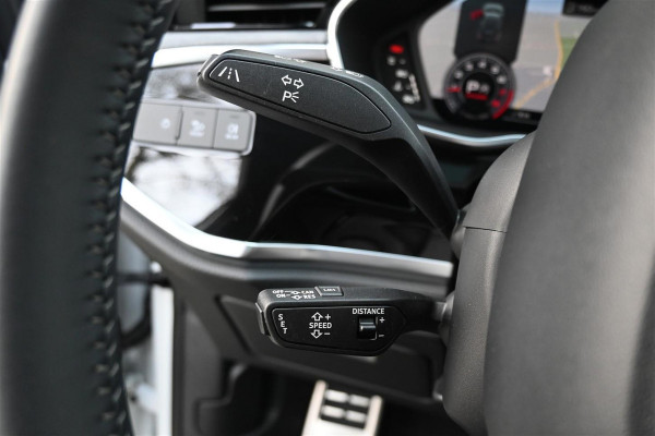 Audi Q3 45 TFSI Quattro S-Line Pano Sfeer B&O A.Cruise CAM LED '19