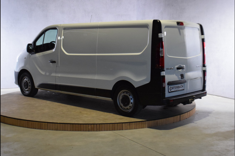 Renault Trafic 2.0 dCi 145 T29 L2H1 Comfort | Aluca inrichting | Achteruitrijcamera | DAB | Hill hold |