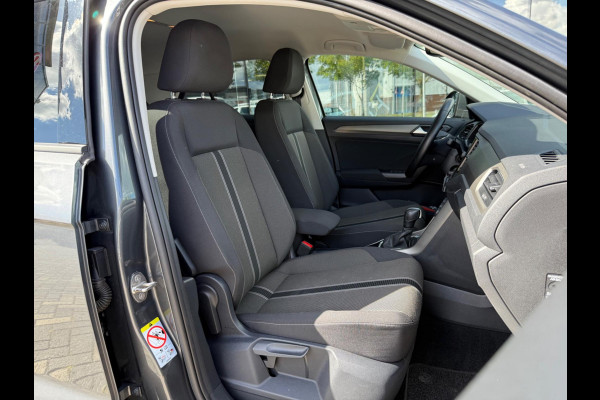 Volkswagen T-Roc 1.5 TSI automaat Style Business, NAP, 1e eigenaar, Trekhaak, VC, CarPlay