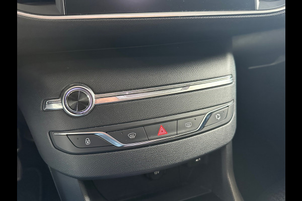 Peugeot 308 SW 1.2 PureTech Blue Lease Executive PANORAMADAK
