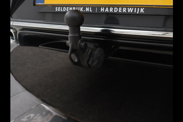 Volkswagen Arteon 1.4 eHybrid R Line | Trekhaak | Leder/Alcantara | Massage | Camera | Adaptive cruise | Achterbankverwarming | Virtual Cockpit | Matrix LED | Carplay | Navigatie | PHEV | Plug In
