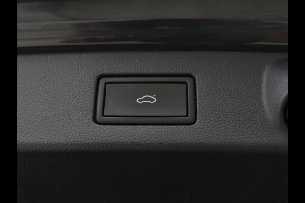 Volkswagen Arteon 1.4 eHybrid R Line | Trekhaak | Leder/Alcantara | Massage | Camera | Adaptive cruise | Achterbankverwarming | Virtual Cockpit | Matrix LED | Carplay | Navigatie | PHEV | Plug In