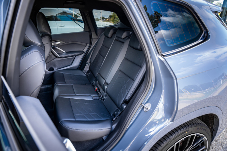 BMW X1 xDrive25e ** M Sport ** Leder ** 20inch ** Camera **