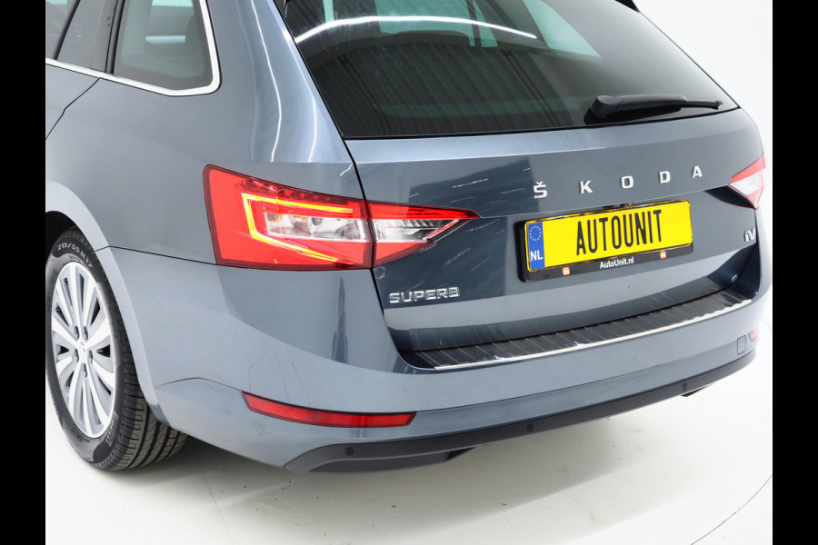 Škoda Superb Combi 1.4 TSI iV 218PK | Trekhaak | Camera | Keyless | Adaptive Cruise | BLIS | DAB | Carplay
