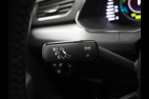 Škoda Superb Combi 1.4 TSI iV 218PK | Trekhaak | Camera | Keyless | Adaptive Cruise | BLIS | DAB | Carplay