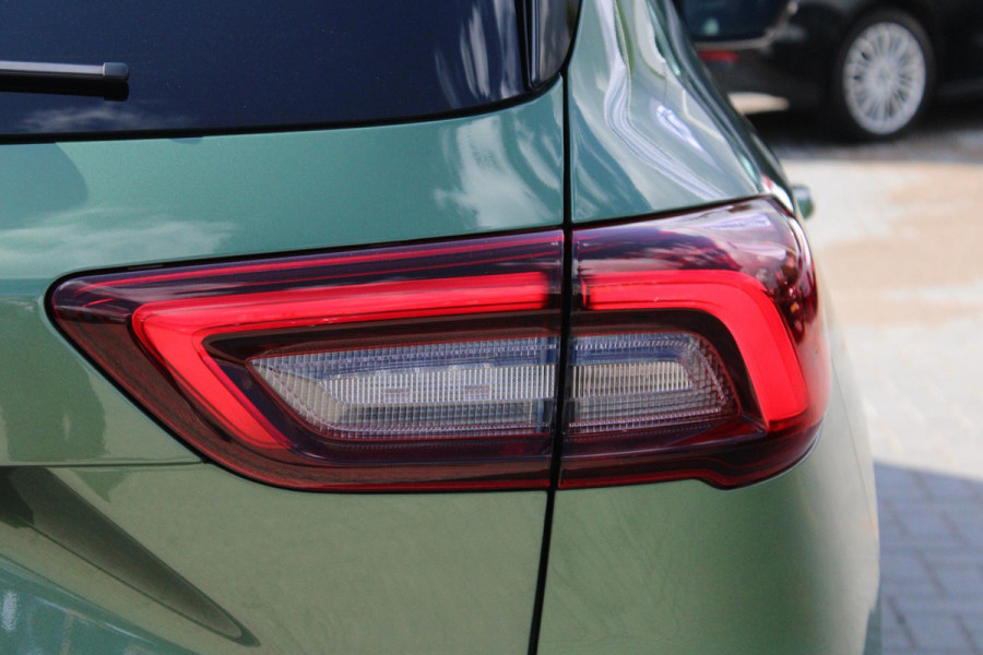 Ford Kuga 2.5 FHEV ST-Line X |190pk | Driver Assistance Pack | Panoramadak | Technology Pack | Geen Stekker nodig | All Season banden