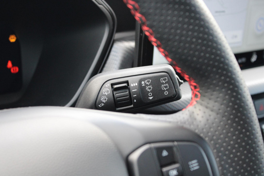 Ford Kuga 2.5 FHEV ST-Line X |190pk | Driver Assistance Pack | Panoramadak | Technology Pack | Geen Stekker nodig | All Season banden