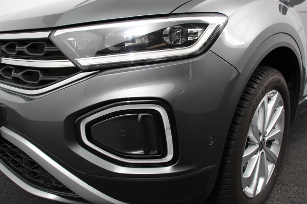 Volkswagen T-Roc 1.5 TSI DSG Style Navigatie Apple Carplay / Android Auto Climate Control Led Digitale Cockpit Adaptive Cruise Control Trekhaak