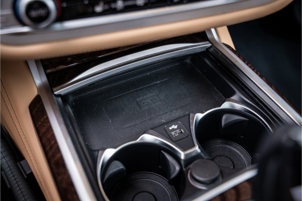 BMW 7 Serie 745e High Executive - M Sport | Panorama | H&K | Massage | Memory | 360 Camera