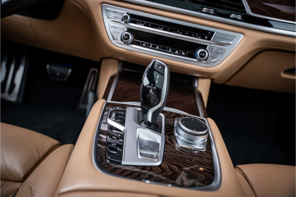 BMW 7 Serie 745e High Executive - M Sport | Panorama | H&K | Massage | Memory | 360 Camera