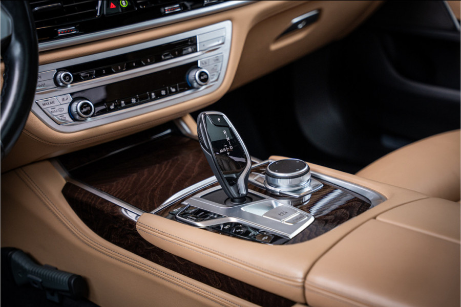 BMW 7 Serie 745e High Executive - M Sport | Panorama | H&K | Massage | Memory | 360 Camera