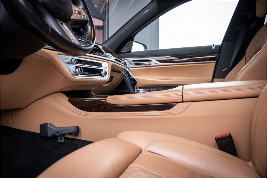 BMW 7 Serie 745e High Executive - M Sport | Panorama | H&K | Massage | Memory | 360 Camera