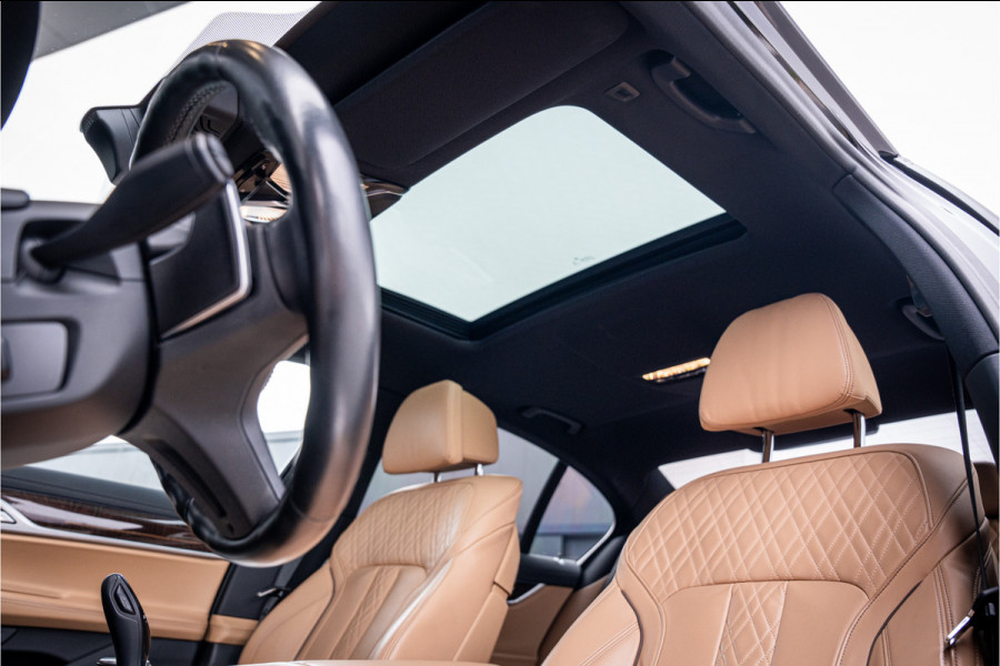 BMW 7 Serie 745e High Executive - M Sport | Panorama | H&K | Massage | Memory | 360 Camera