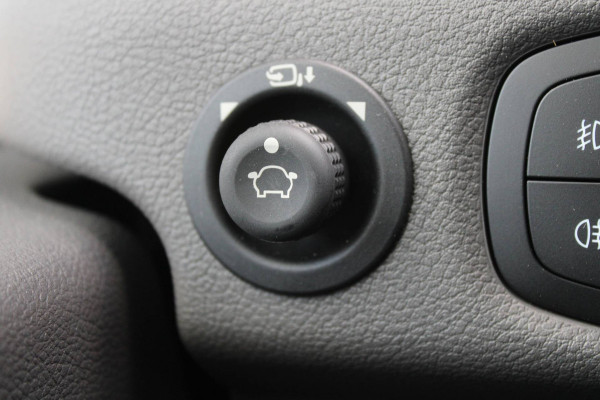 Ford Transit 350 2.0 TDCI L3H2 Trend 130pk - Cruise Control - DAB radio - Verwarmde Vooruit - Parkeersensoren - Rijklaar