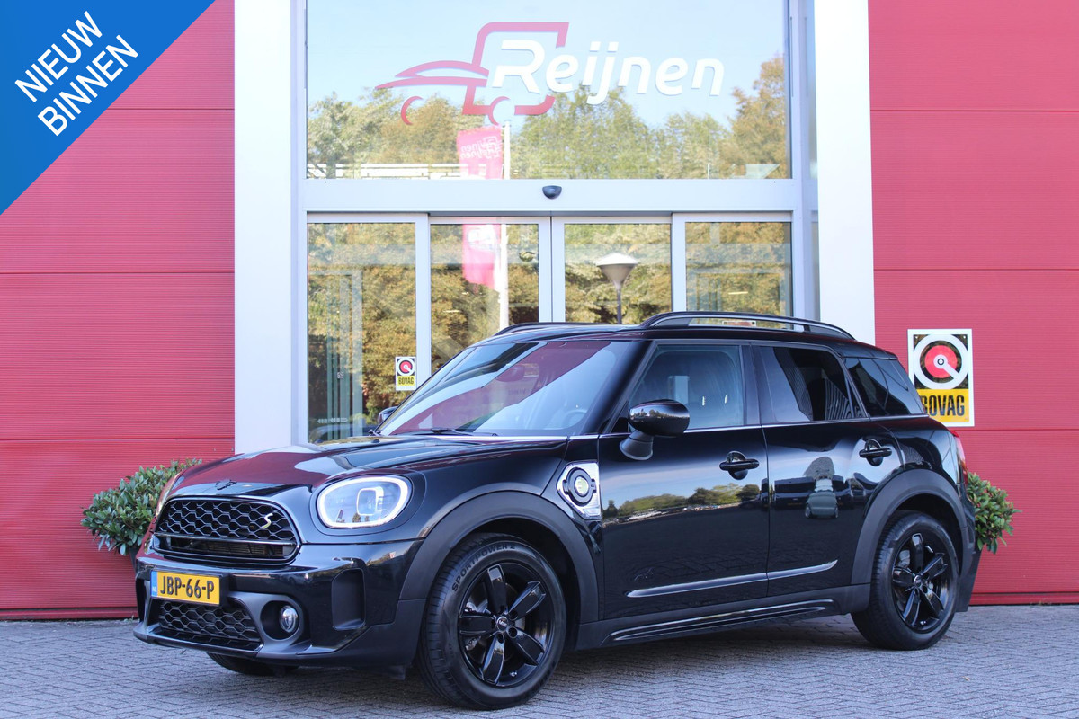 MINI Countryman 2.0 Cooper S E 220PK AUTOMAAT ALL4 CHILI | ELEKTRISCH BEDIENBARE VOORSTOELEN MET GEHEUGENFUNCTIE OP DE BESTUURDERSSTOEL | "UNION JACK" ACHTERLICHTEN | VOLLEDIG LEDEREN BEKLEDING | FULL LED KOPLAMPEN ADAPTIEF | 17" LICHTMETALEN VELGEN "BLACK" | STOEL/VOORRUIT VERWARMING | KEYLESS GO | NAVIGATIE | DRAADLOZE APPLE CARPLAY/ANDROID AUTO | CLIMATE CONTROL | ACHTERUITRIJ CAMERA | ADAPTIVE CRUISE CONTROL |