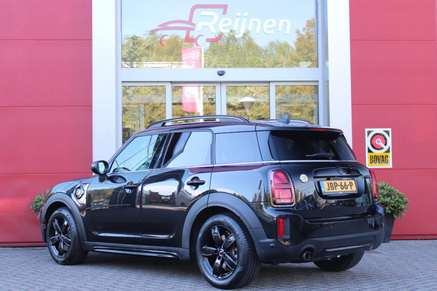 MINI Countryman 2.0 Cooper S E 220PK AUTOMAAT ALL4 CHILI | ELEKTRISCH BEDIENBARE VOORSTOELEN MET GEHEUGENFUNCTIE OP DE BESTUURDERSSTOEL | "UNION JACK" ACHTERLICHTEN | VOLLEDIG LEDEREN BEKLEDING | FULL LED KOPLAMPEN ADAPTIEF | 17" LICHTMETALEN VELGEN "BLACK" | STOEL/VOORRUIT VERWARMING | KEYLESS GO | NAVIGATIE | DRAADLOZE APPLE CARPLAY/ANDROID AUTO | CLIMATE CONTROL | ACHTERUITRIJ CAMERA | ADAPTIVE CRUISE CONTROL |