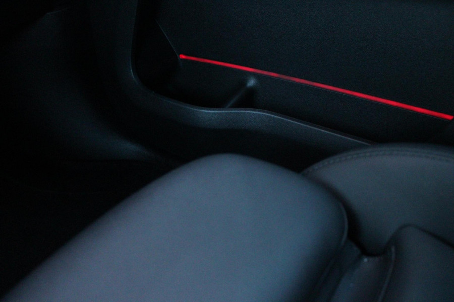 MINI Countryman 2.0 Cooper S E 220PK AUTOMAAT ALL4 CHILI | ELEKTRISCH BEDIENBARE VOORSTOELEN MET GEHEUGENFUNCTIE OP DE BESTUURDERSSTOEL | "UNION JACK" ACHTERLICHTEN | VOLLEDIG LEDEREN BEKLEDING | FULL LED KOPLAMPEN ADAPTIEF | 17" LICHTMETALEN VELGEN "BLACK" | STOEL/VOORRUIT VERWARMING | KEYLESS GO | NAVIGATIE | DRAADLOZE APPLE CARPLAY/ANDROID AUTO | CLIMATE CONTROL | ACHTERUITRIJ CAMERA | ADAPTIVE CRUISE CONTROL |