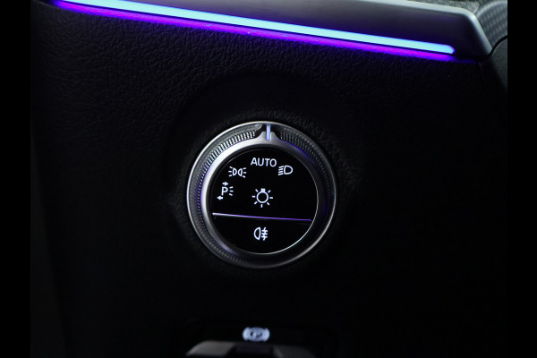 Mercedes-Benz C-Klasse Estate 300 e AMG Plug-In Hybride | AMG Line | Night Pakket | Trekhaak | Panorama Schuif-Kanteldak | Keyless-Go | Inclusief 24 maanden MB Certified garantie voor Europa.