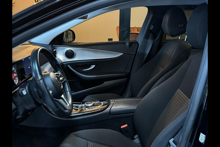 Mercedes-Benz E-Klasse Estate 200 Garantie Camera Navi Clima Cruise Keyless BT Rijklaar