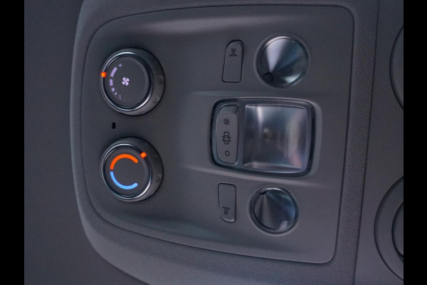Opel Zafira-e Life 75 kWh 6-persoons VIP uitvoering, voorzien van alle opties