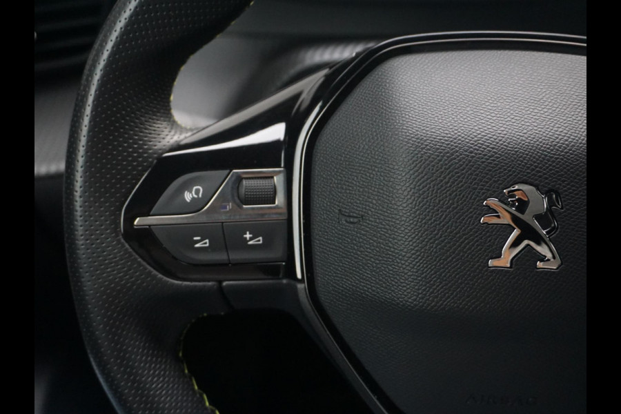 Peugeot e-2008 EV GT Pack 50 kWh