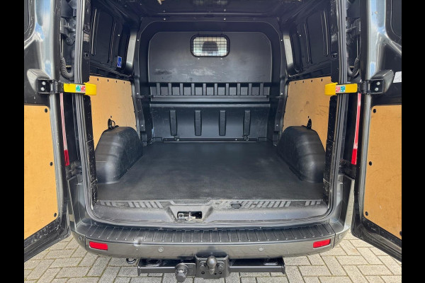 Ford Transit Custom 2.0 TDCI 131pk L2H1 Limited DC | D-RIEM NIEUW! | 2x SCHUIF | Navi | Camera | Raptor | CarPlay | Trekhaak | 5-p Ford Transit Custom 2.0 TDCI 131pk L2H1 Limited DC | D-RIEM NIEUW! | 2x SCHUIF | Navi | Camera | Raptor | CarPlay | Trekhaak | 5-p