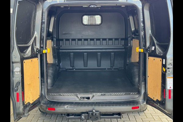 Ford Transit Custom 2.0 TDCI 131pk L2H1 Limited DC | D-RIEM NIEUW! | 2x SCHUIF | Navi | Camera | Raptor | CarPlay | Trekhaak | 5-p Ford Transit Custom 2.0 TDCI 131pk L2H1 Limited DC | D-RIEM NIEUW! | 2x SCHUIF | Navi | Camera | Raptor | CarPlay | Trekhaak | 5-p
