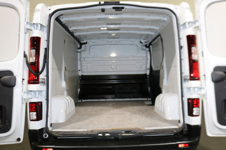 Renault Trafic 2.0 dCi 110pk Airco
