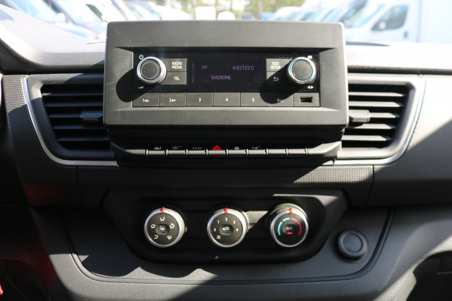 Renault Trafic 2.0 dCi 110pk Airco