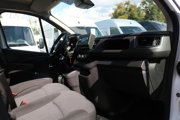 Renault Trafic 2.0 dCi 110pk Airco