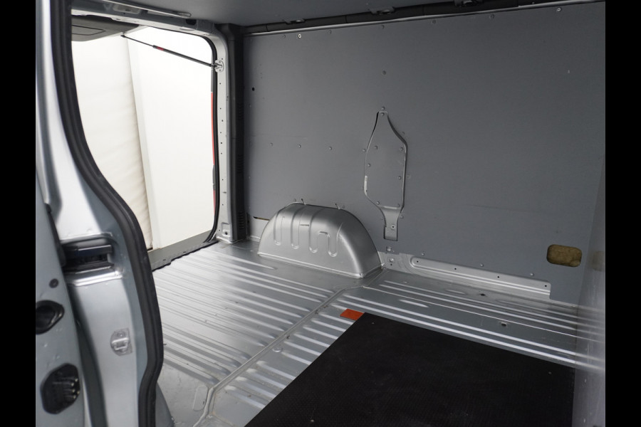 Opel Vivaro 1.6CDTI 126PK L1H1 Navi Camera Cruise Control Pdc Airco Edition EcoFlex Schuifdeur Achterklep Wandbetimmering Euro 6 1e Eigenaar Dealeronderhouden