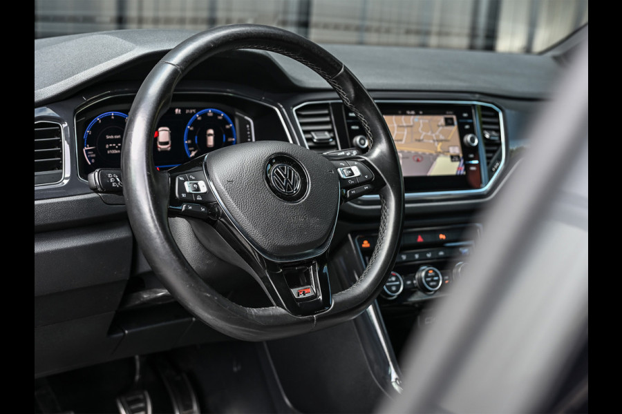 Volkswagen T-Roc 1.5 TSI R-LINE SPORT | NL-AUTO | R-LINE INTERIEUR | LED | VIRTUAL COCKPIT | ADAPTIVE CRUISE | SPORT UITLAAT | ACHTERUITRIJCAMERA
