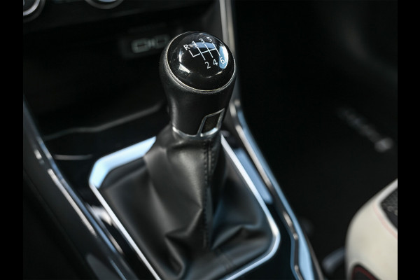 Volkswagen T-Roc 1.5 TSI R-LINE SPORT | NL-AUTO | R-LINE INTERIEUR | LED | VIRTUAL COCKPIT | ADAPTIVE CRUISE | SPORT UITLAAT | ACHTERUITRIJCAMERA