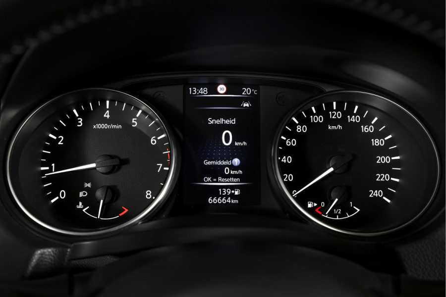 Nissan QASHQAI 1.2 116 PK N-Connecta | Pano | Cruise | 360 Camera | PDC | NAV | ECC | Afn. Trekhaak | LM 18" |