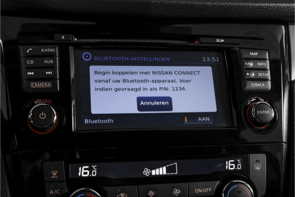 Nissan QASHQAI 1.2 116 PK N-Connecta | Pano | Cruise | 360 Camera | PDC | NAV | ECC | Afn. Trekhaak | LM 18" |