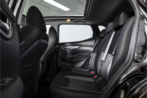 Nissan QASHQAI 1.2 116 PK N-Connecta | Pano | Cruise | 360 Camera | PDC | NAV | ECC | Afn. Trekhaak | LM 18" |