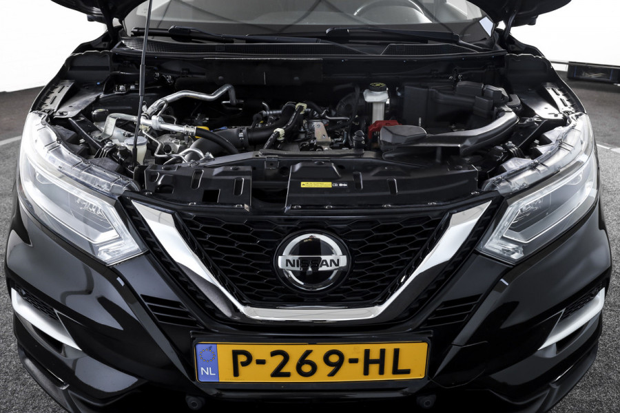 Nissan QASHQAI 1.2 116 PK N-Connecta | Pano | Cruise | 360 Camera | PDC | NAV | ECC | Afn. Trekhaak | LM 18" |