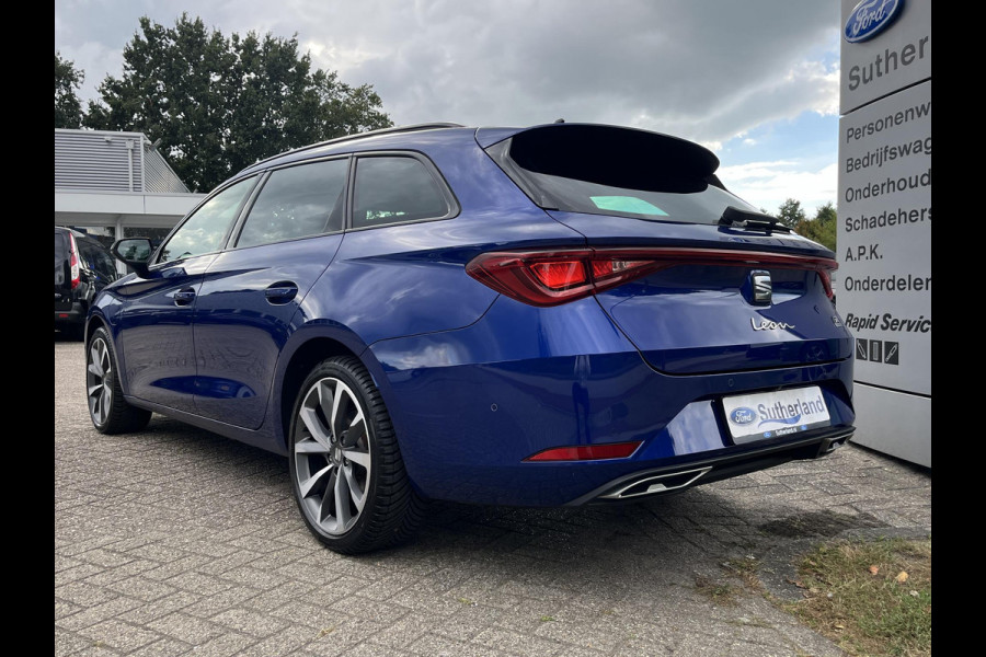 Seat Leon Sportstourer 1.4 TSI eHybrid PHEV FR 204pk | Keurige staat! | Adaptieve Cruise | Stoelverwarming | Elektrische Achterklep | Memory Seats | Virtuel Cockpit