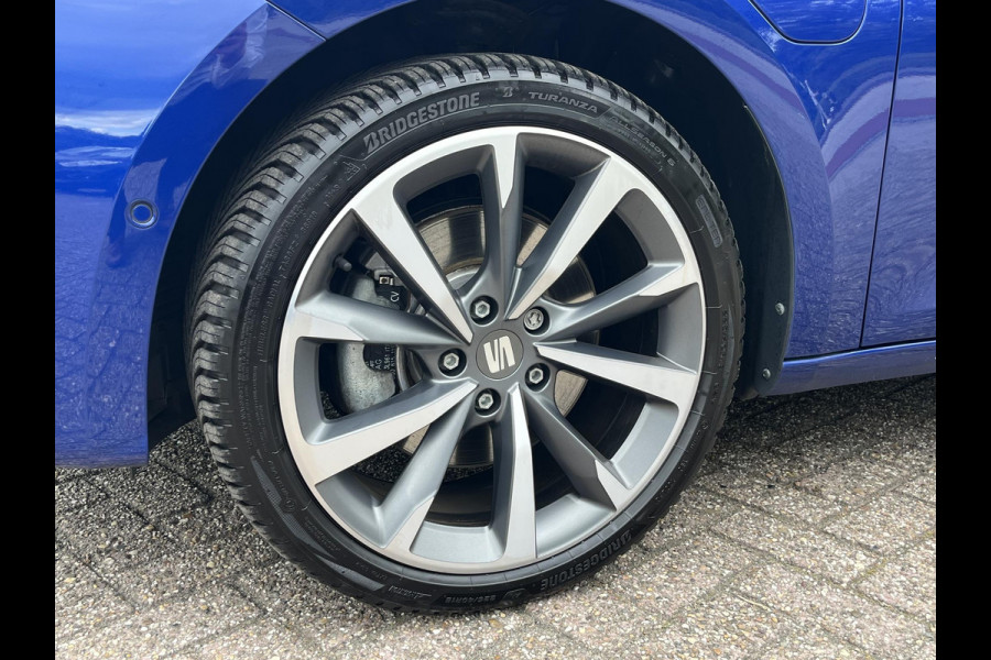 Seat Leon Sportstourer 1.4 TSI eHybrid PHEV FR 204pk | Keurige staat! | Adaptieve Cruise | Stoelverwarming | Elektrische Achterklep | Memory Seats | Virtuel Cockpit