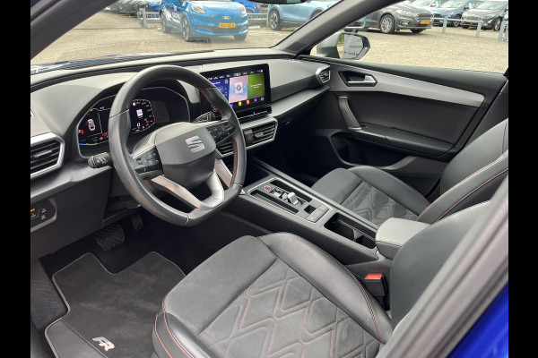 Seat Leon Sportstourer 1.4 TSI eHybrid PHEV FR 204pk | Keurige staat! | Adaptieve Cruise | Stoelverwarming | Elektrische Achterklep | Memory Seats | Virtuel Cockpit