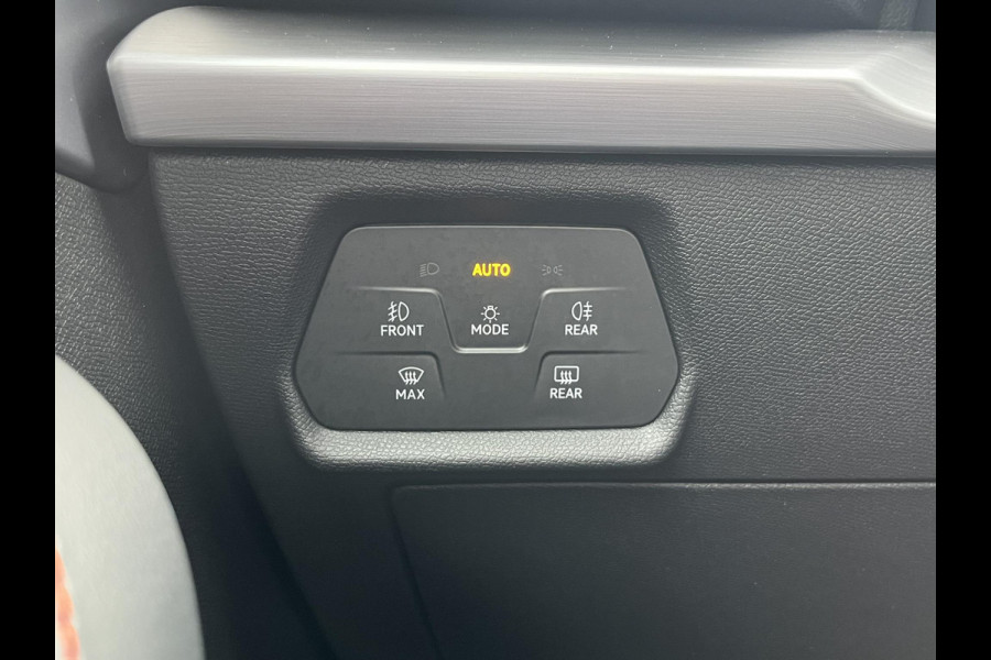 Seat Leon Sportstourer 1.4 TSI eHybrid PHEV FR 204pk | Keurige staat! | Adaptieve Cruise | Stoelverwarming | Elektrische Achterklep | Memory Seats | Virtuel Cockpit