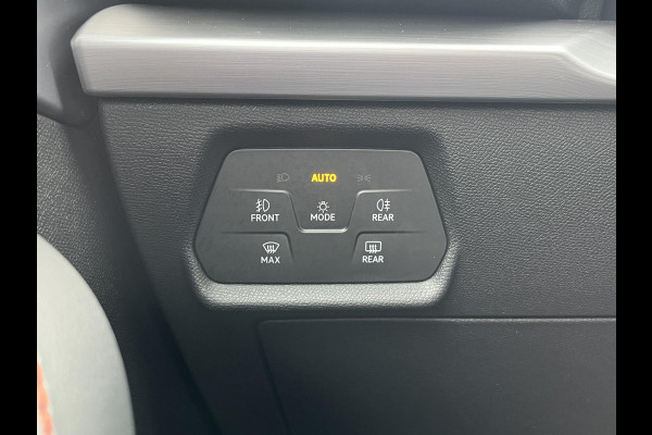 Seat Leon Sportstourer 1.4 TSI eHybrid PHEV FR 204pk | Keurige staat! | Adaptieve Cruise | Stoelverwarming | Elektrische Achterklep | Memory Seats | Virtuel Cockpit