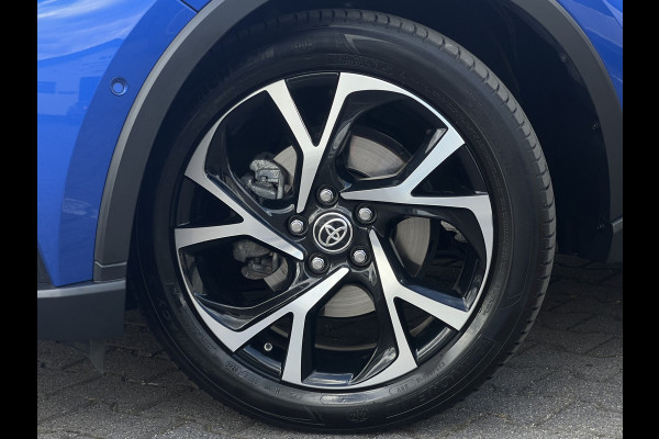 Toyota C-HR 2.0 Hybrid Team D | Navi | Carplay | Dodehoek | Park Assist | Camera