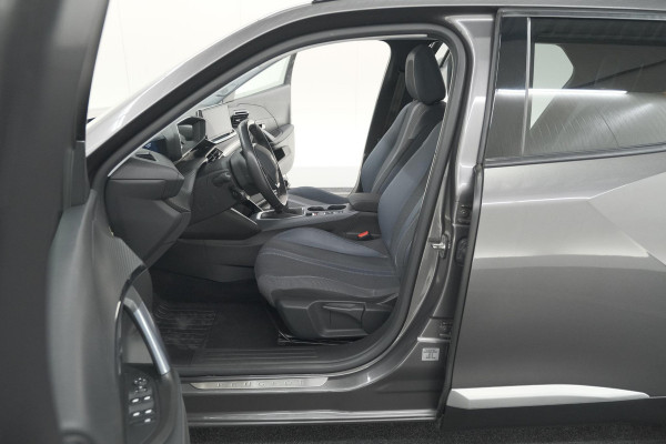 Peugeot 2008 PureTech 100 Allure | Camera | Navigatie | Apple Carplay | Parkeersensoren
