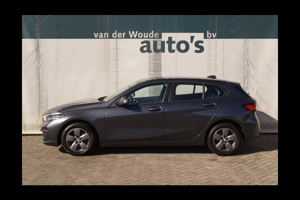 BMW 1-serie 116d Automaat Executive Sport -NAVI-ECC-PDC- BMW 1-serie 116d Automaat Executive Sport -NAVI-ECC-PDC-