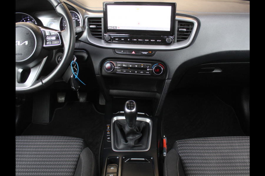 Kia Ceed Sportswagon 1.5 T-GDi DynamicLine CLIMATE | CARPLAY | CAMERA | ADAPCRUISE | LED | DAB | NAVI | LMV