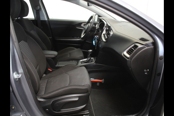 Kia Ceed Sportswagon 1.5 T-GDi DynamicLine CLIMATE | CARPLAY | CAMERA | ADAPCRUISE | LED | DAB | NAVI | LMV